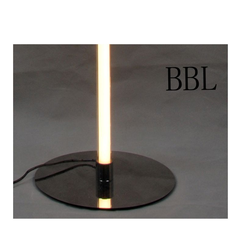 Đèn sàn LED với ống acrylic thẳng